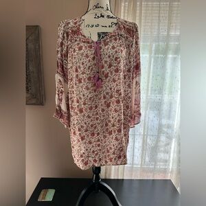 4/$20🙈Angie Floral Rayon Dress with Pink and Cream Accents PtP 22"